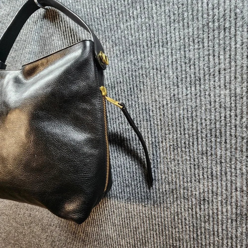 Fossil Maya Leather Bag Womens Black Leather Key Charm Zip‎ Slouchy Hobo Purse